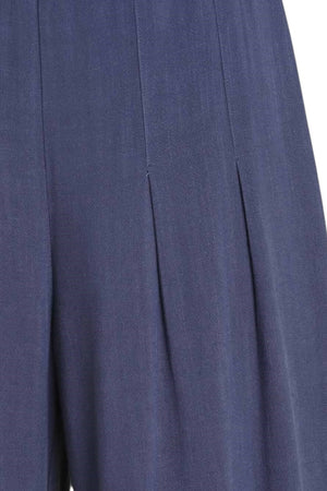 Elastic waist wide-leg pants with pin tucks