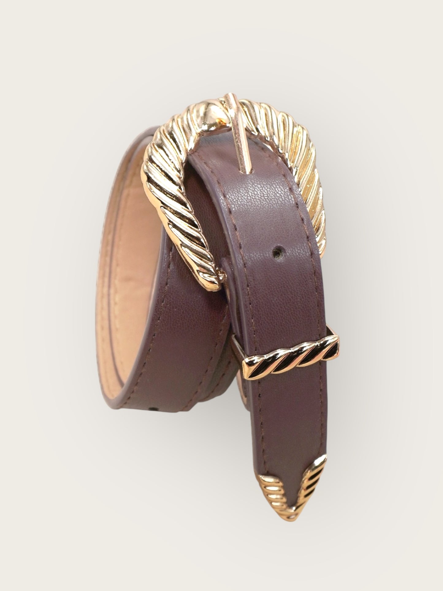 The Modern Western Carved Buckle Faux Leather Belt