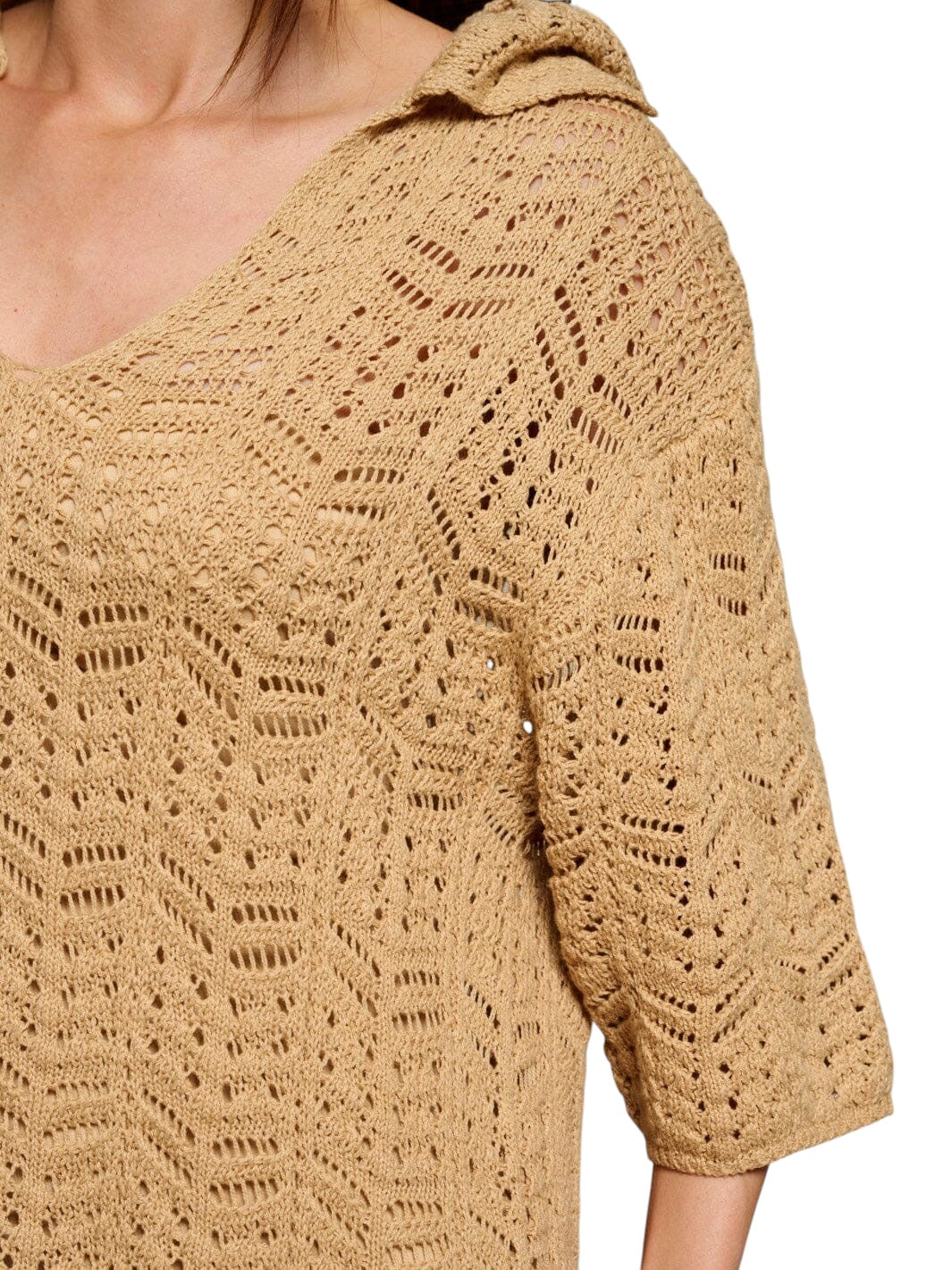 SHORT SLEEVE V-NECK KNITTED MINI DRESS