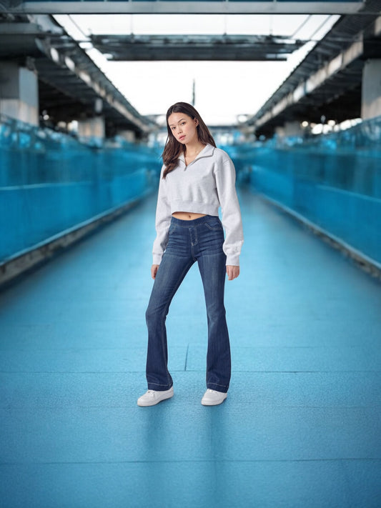 MID RISE PULL ON FLARE ULTRA STRETCHY DENIM JEGGING JEANS