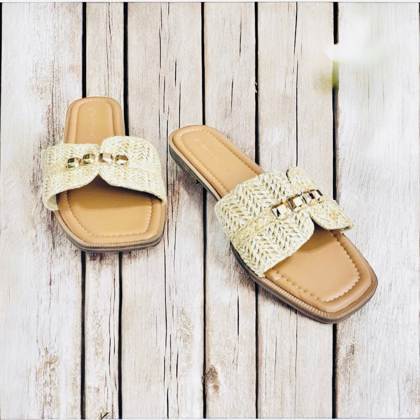 RAFFIA RADIANCE BOHO GOLD STUD SANDALS
