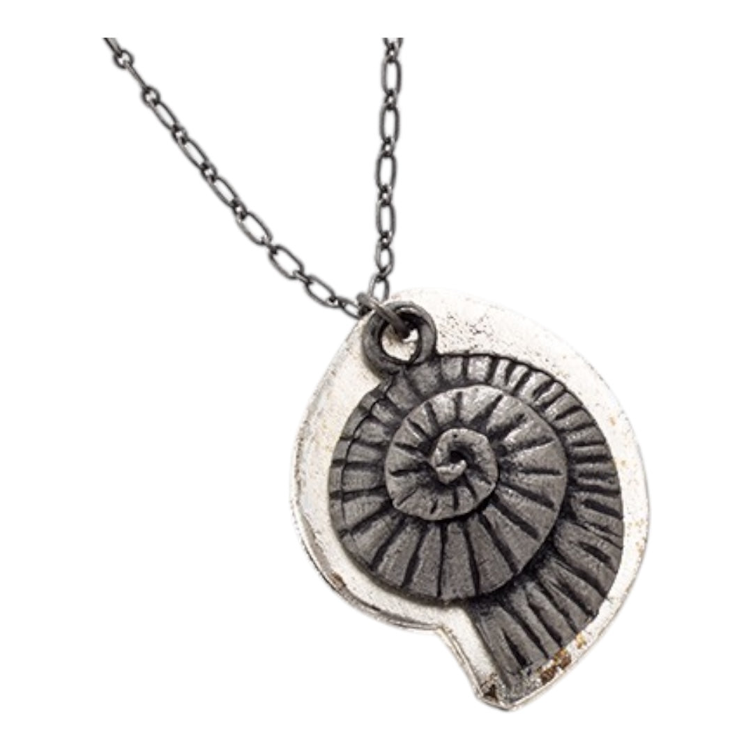 Antique Silver Nautilus Shell Silver Pendent Necklace
