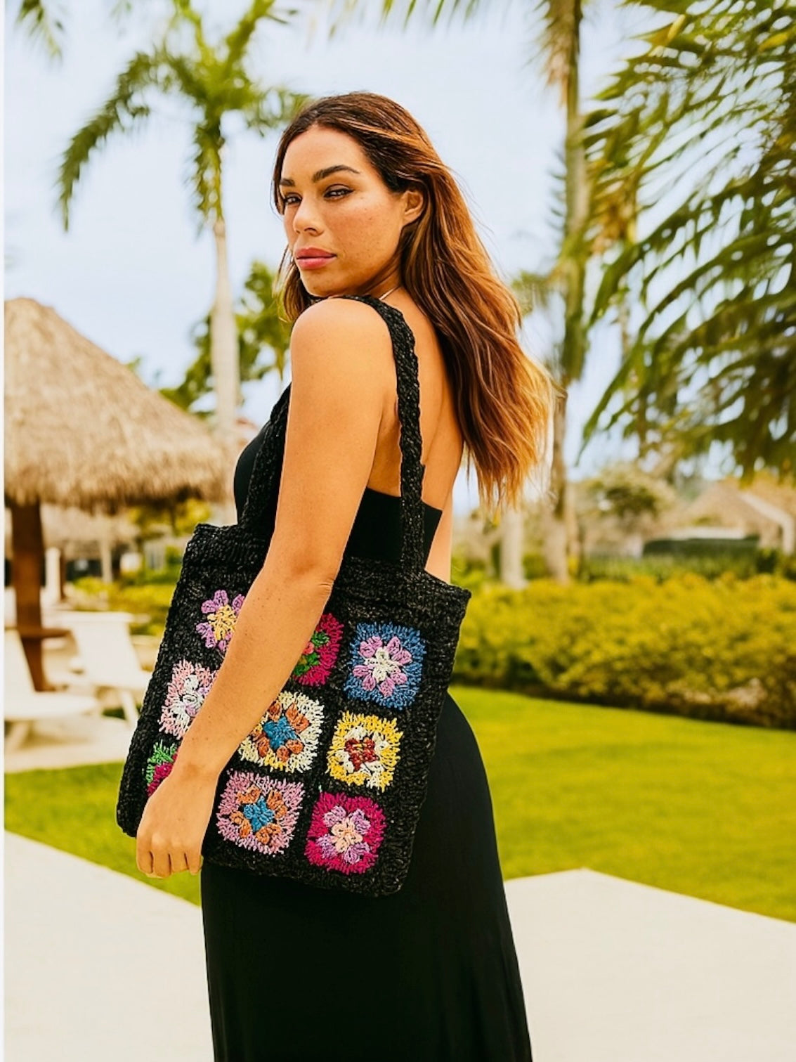 BOHO BLOOM BLACK FLORAL PATCH BRAIDED STRAW TOTE BAG