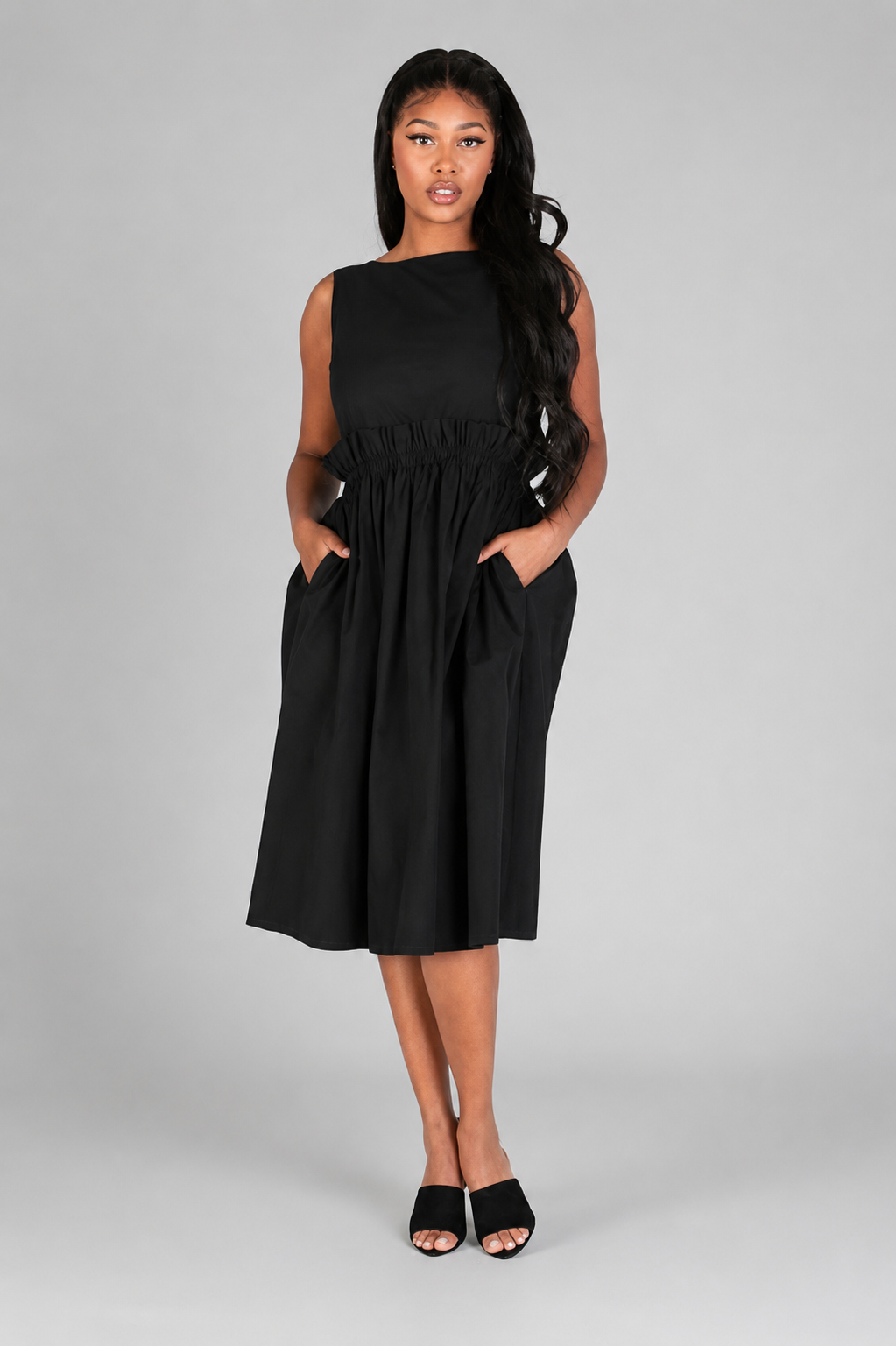 Honeybee Back Button Midi Dress