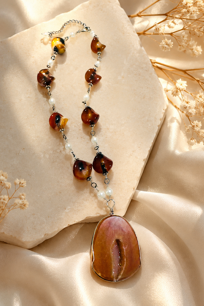 Amber Muse necklace with agate geode and Baltic amber