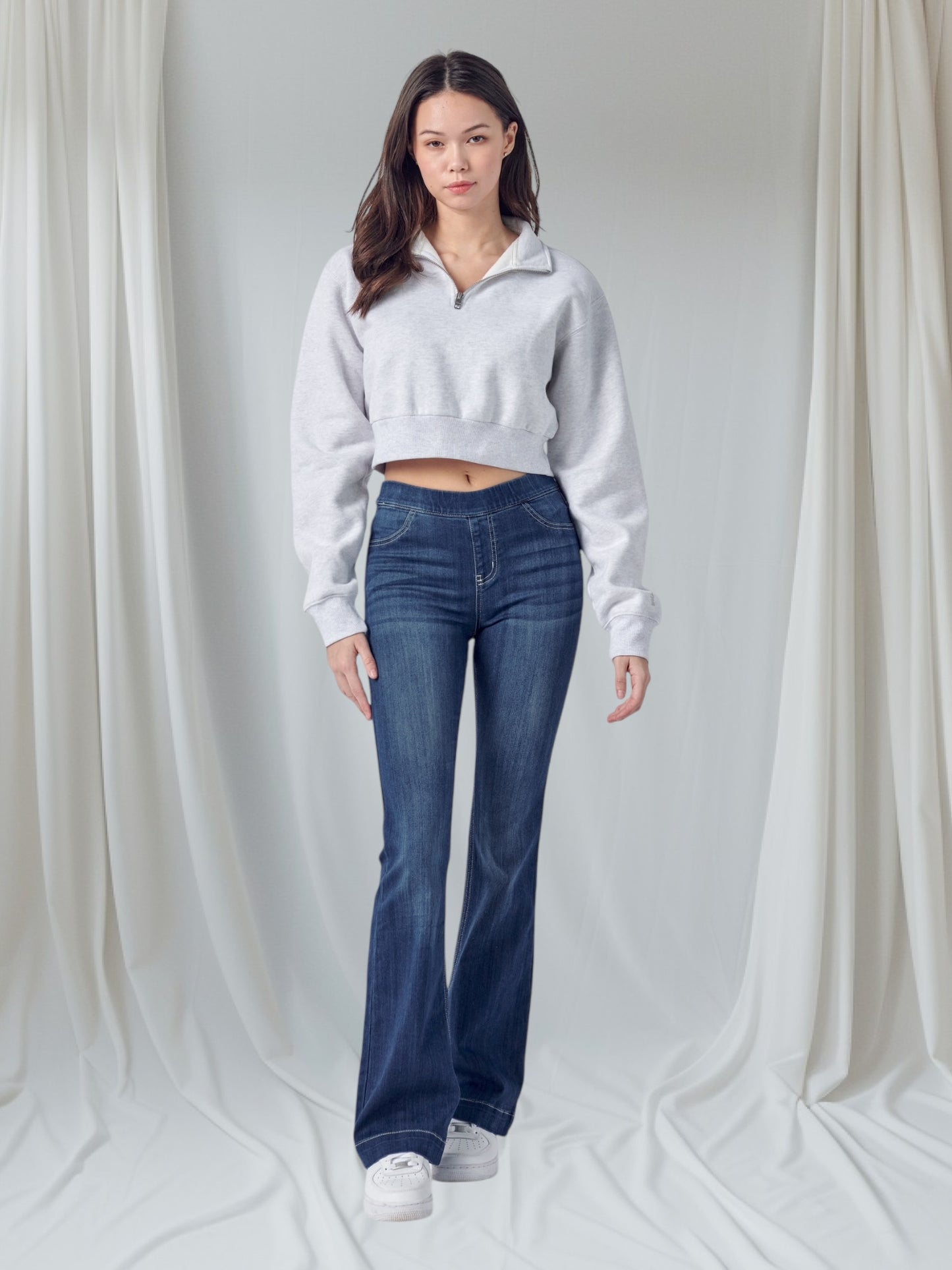 Jeans Mid- Rise Flare Jegging