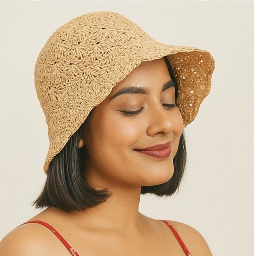THE CROCHETTA SCALLOPED BUCKET HAT