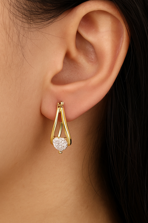 Teardrop rhinestone pincatch earrings, close-up detail