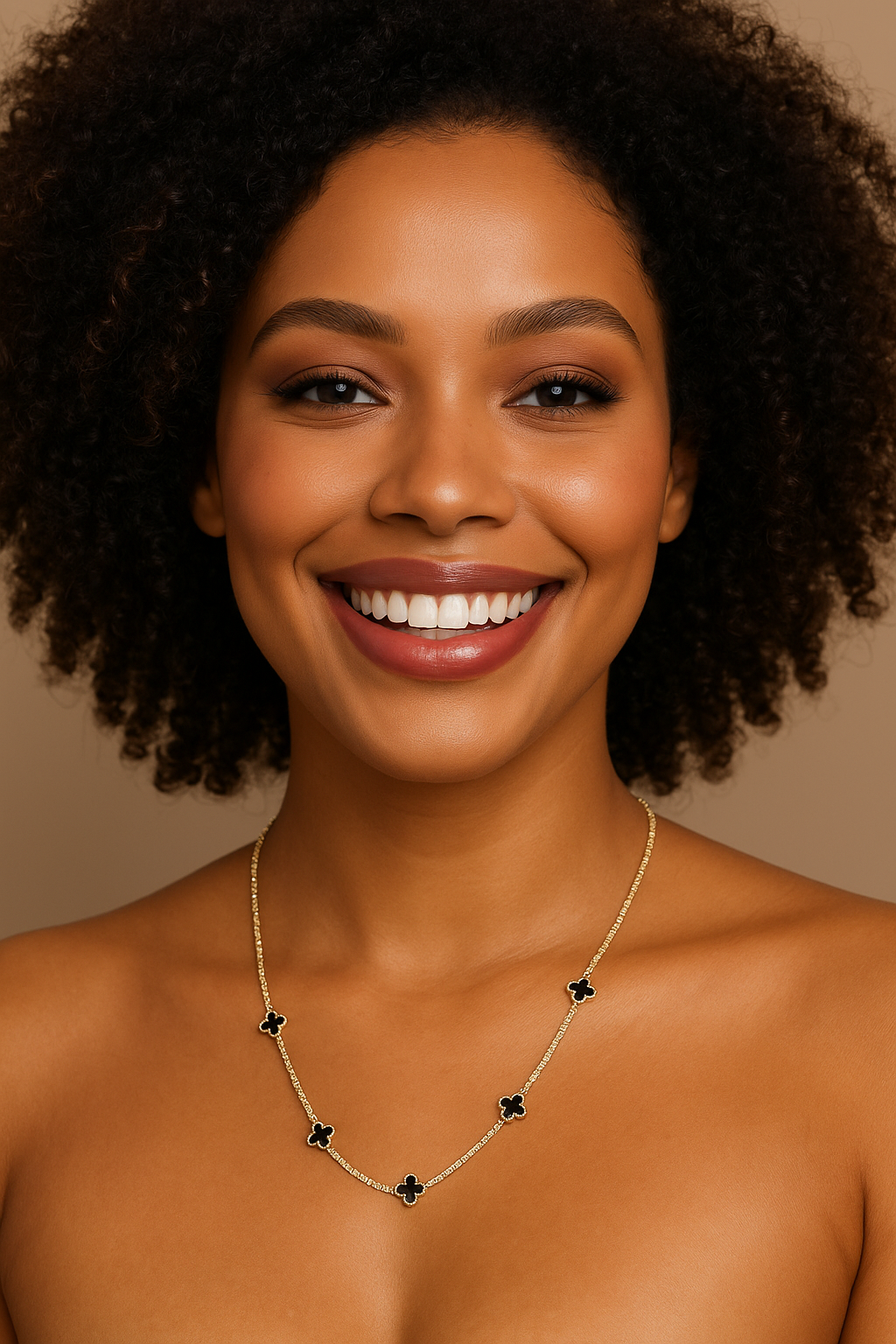 Black Shell Clover Station Charms Rhinestone Chain Necklace