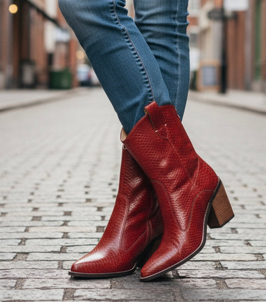 Rodeo Ruby Paneled Western Boots