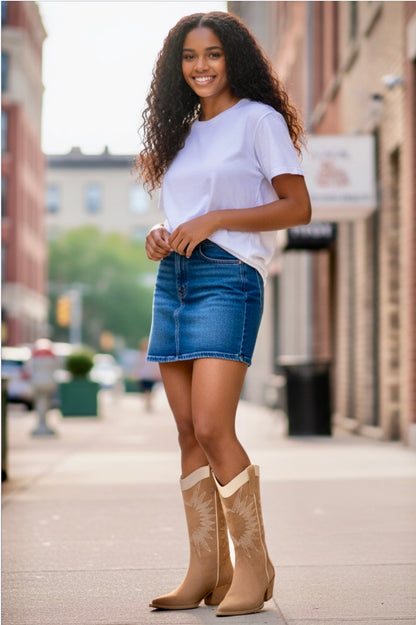 Desert Blaze Carmel Paneled Cowboy Boots