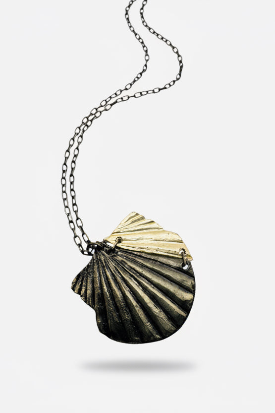 Antique Silver and Black Tone Scallop Shell Necklace