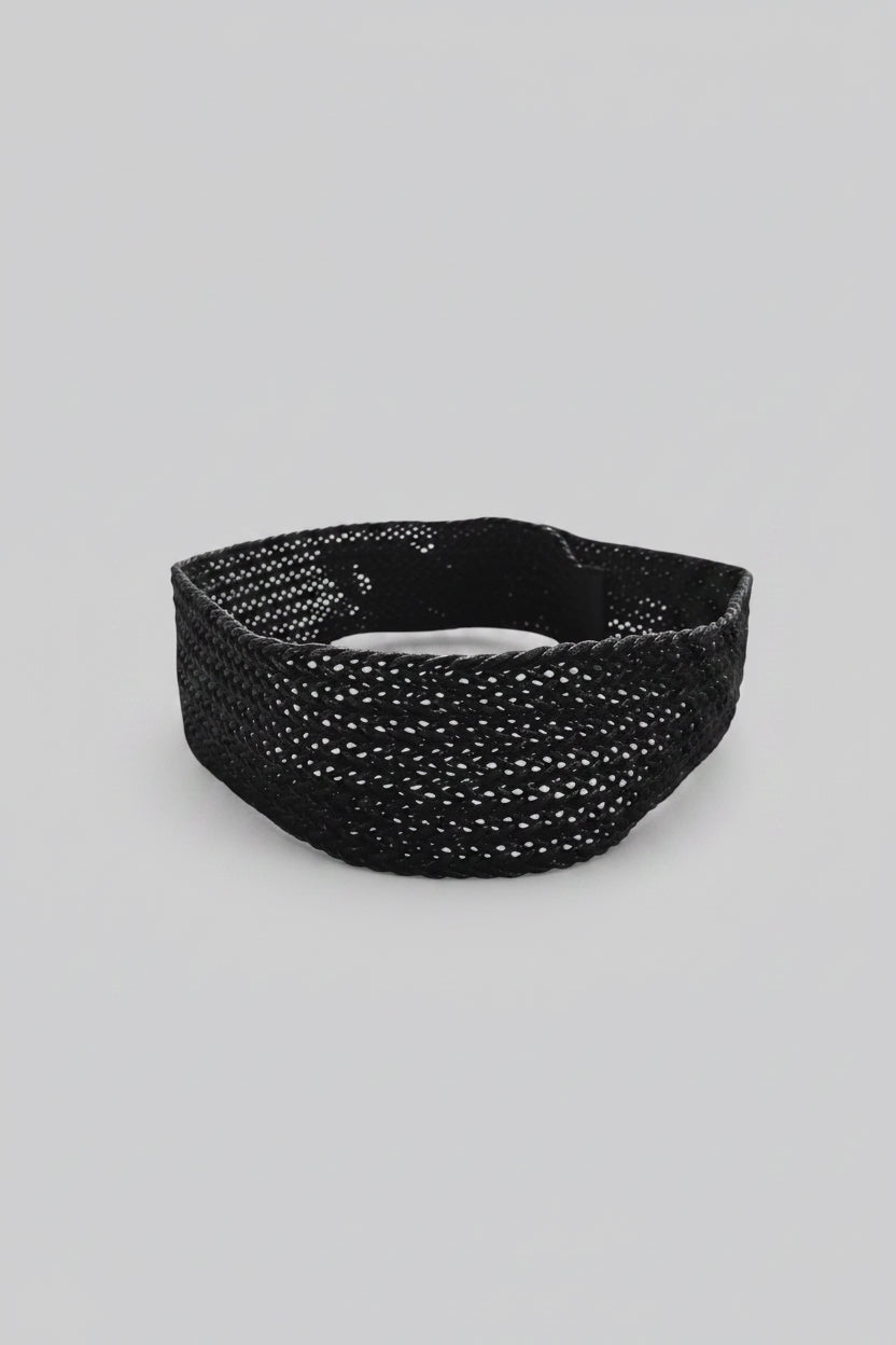 Black wooden square buckle braided belt on model
