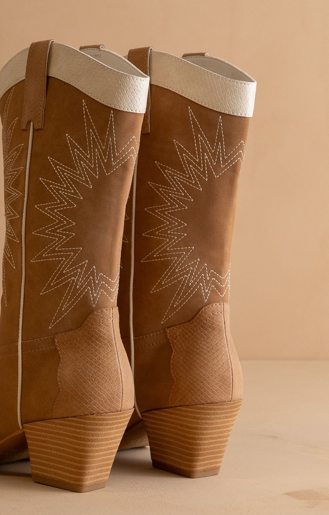 Desert Blaze Carmel Paneled Cowboy Boots