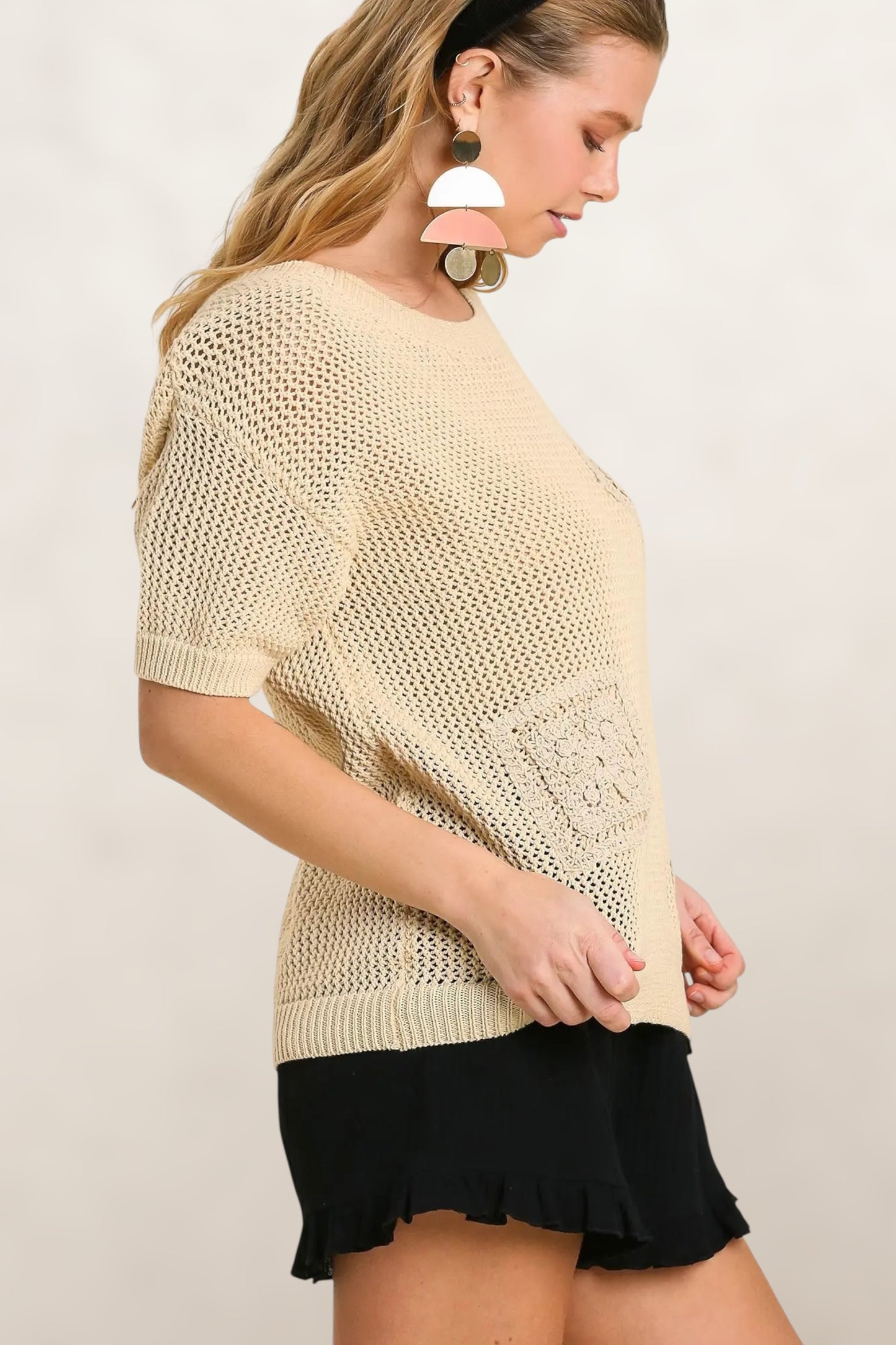 Coastal Crochet Applique Detail Knit Pullover Top