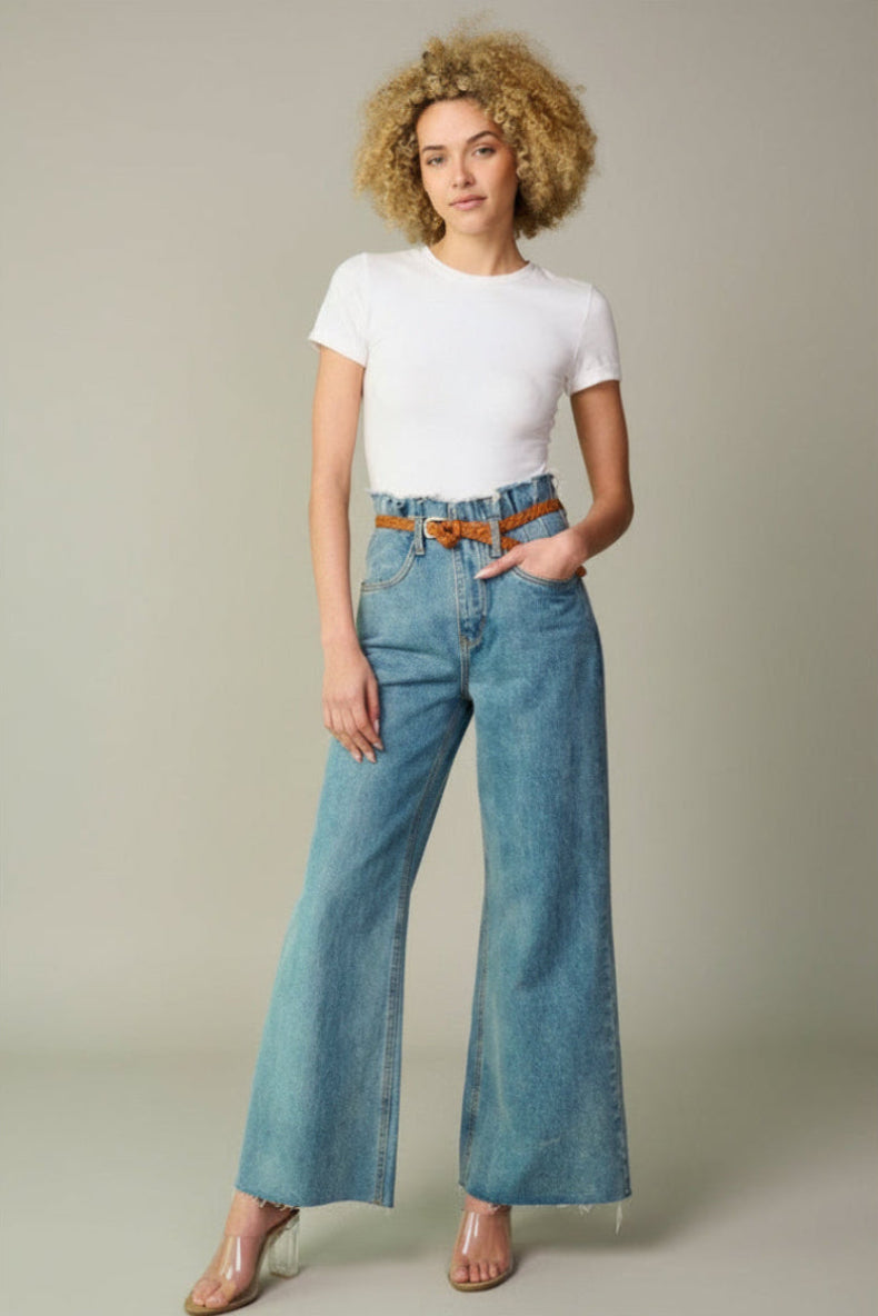 LIGHT BLUE PLEATED HIGH WAIST BELTED WIDE LEG DENIM JEANS