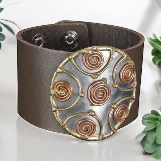 Handmade Genuine leather bracelet with Circle mixed metals