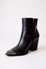 Noir western bootie with etched silver tip
