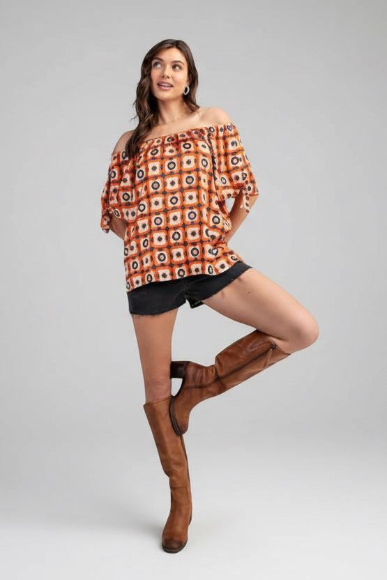 GRID & GLOW OFF THE SHOULDER GEOMETRIC PRINT TOP