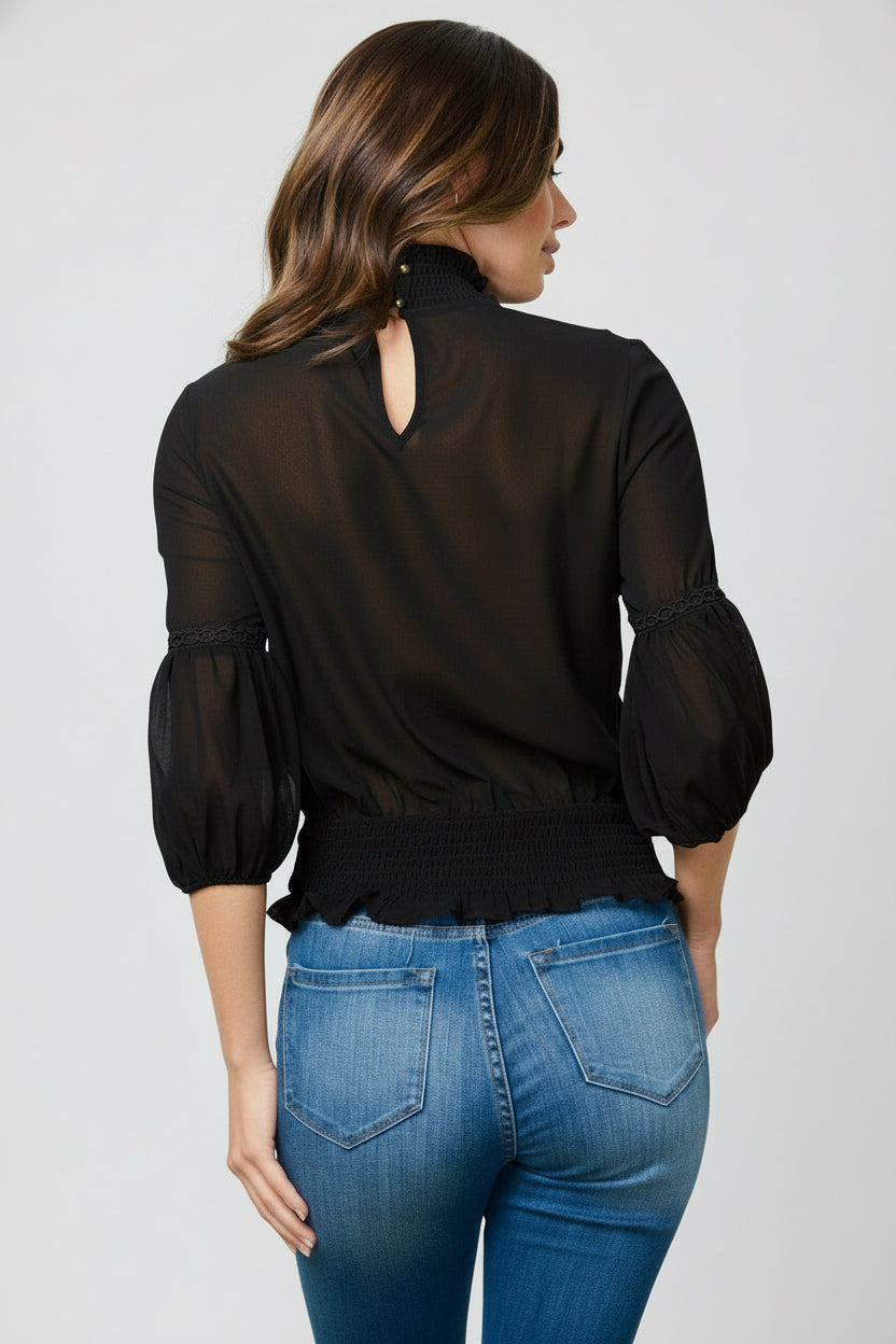 THE LACE COUTURE COLLECTION TURTLE NECK DETAILED TOP