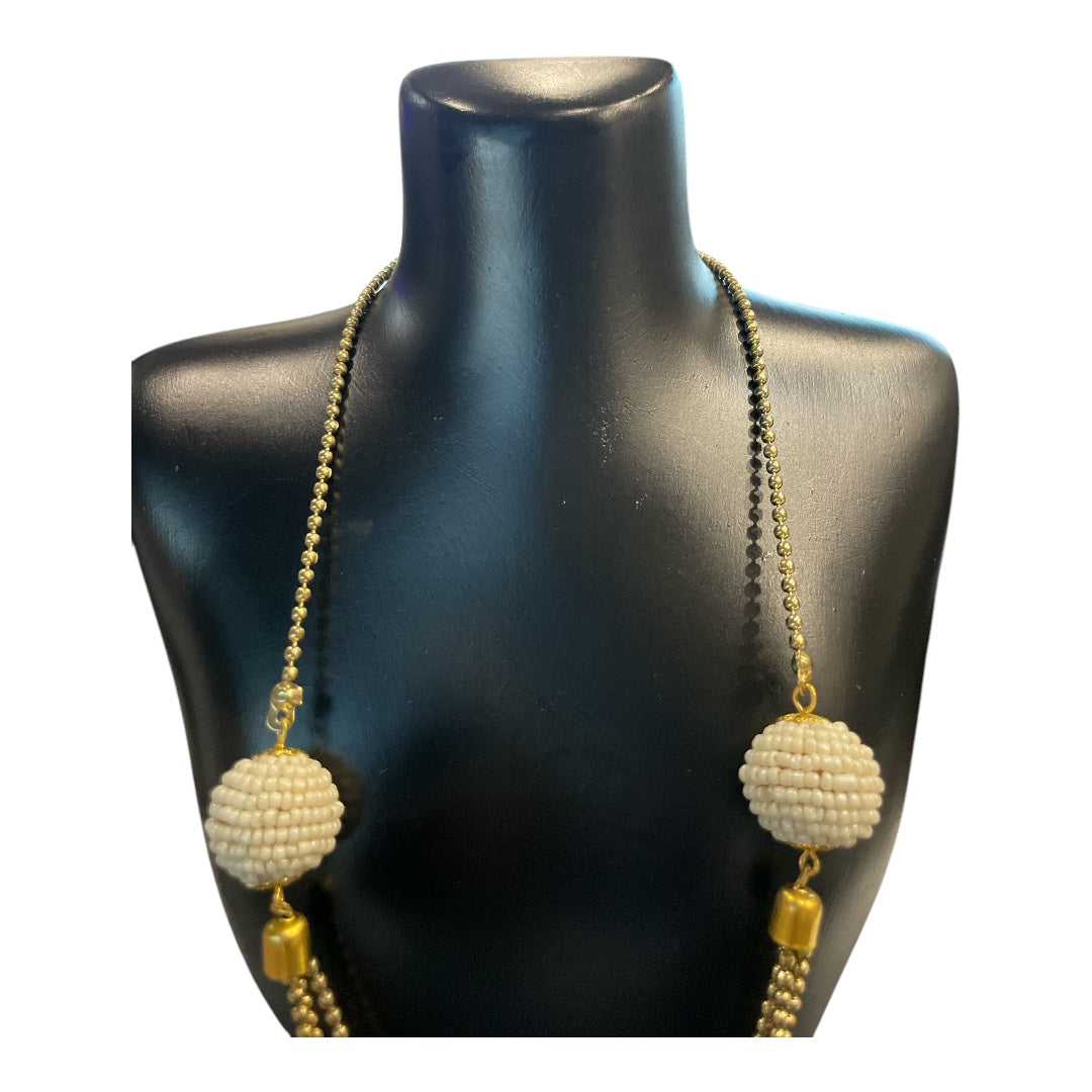 Handmade Sachi Beaded Raffai and Wood Three Piece Necklace