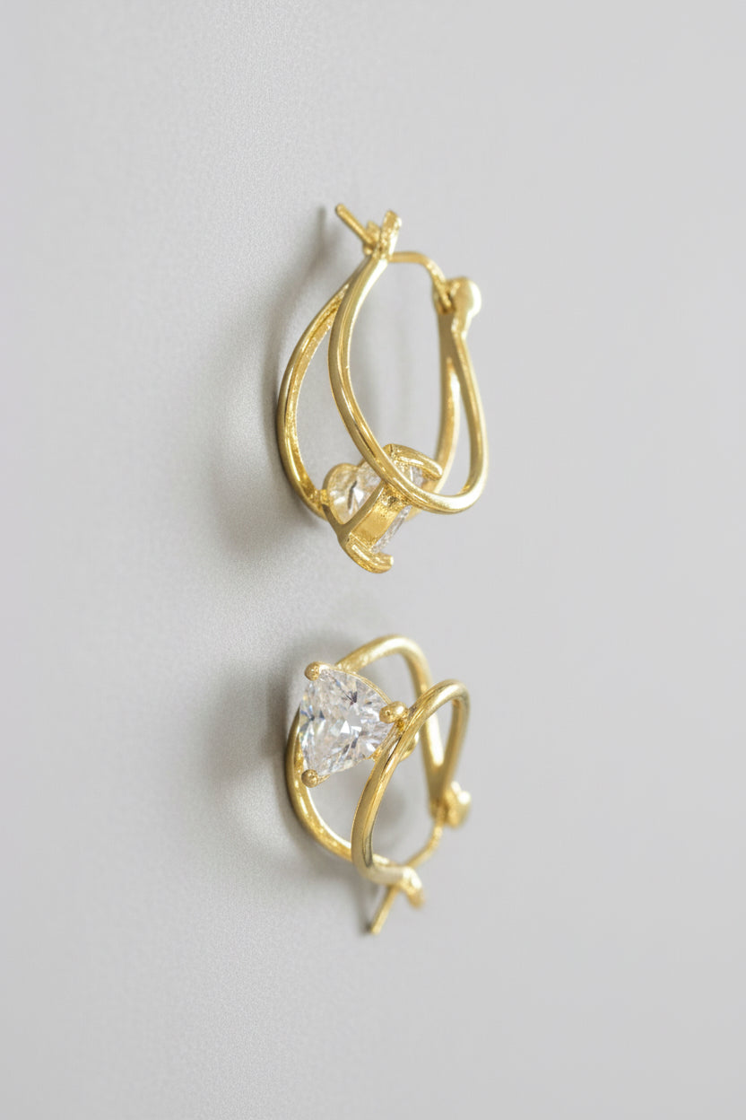 Rhinestone pincatch teardrop earrings, glamorous look