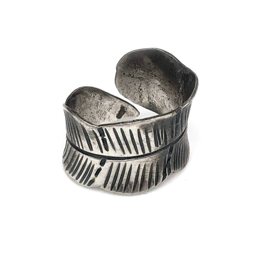 Handmade Banana Leaf Kashi  antique silver plated adjustable ring.