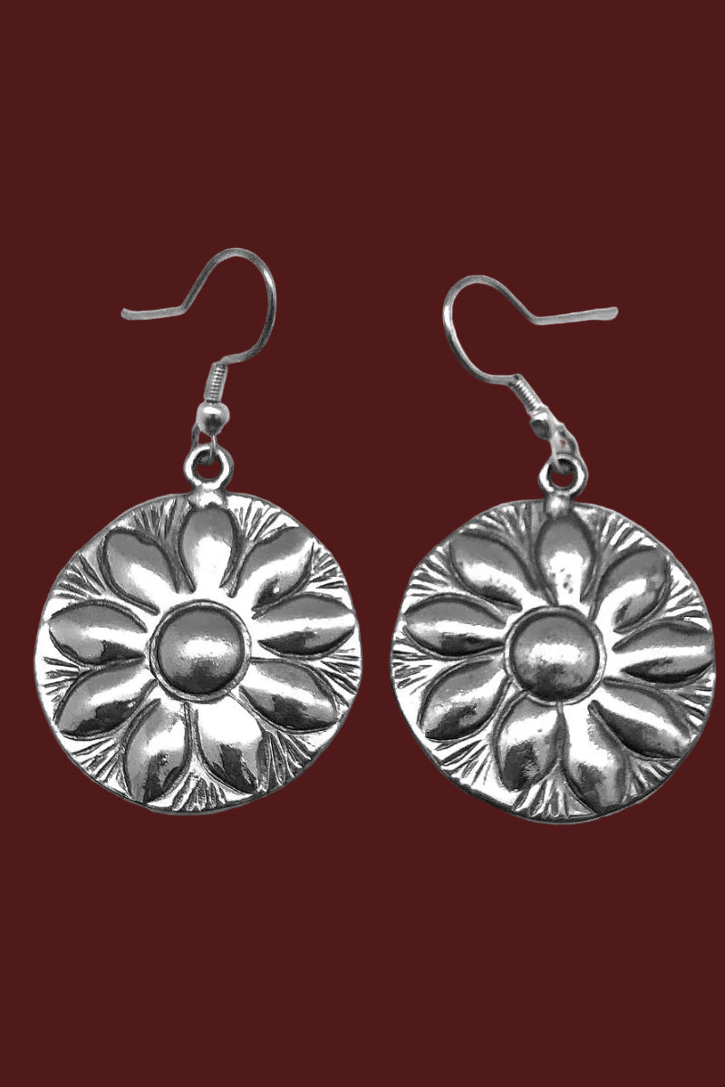 Flower Kashi -Antique silver earrings