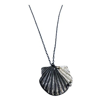 Scallop Shell Antique Silver Necklace