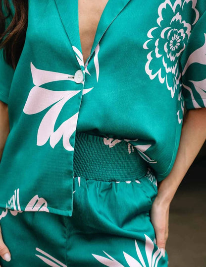 FLORAL BUTTON DOWN ELASTIC WAIST SHORTS SET