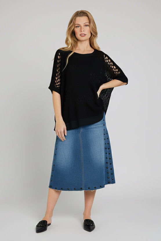 Black crochet round-neck short sleeve knit pullover top